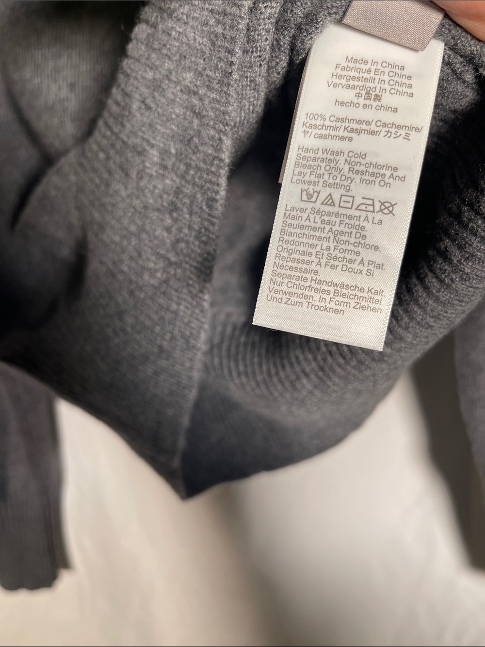 J. CREW WOMENS CASHMERE CROPPED FIT CHARCOAL GRAY SWEATER MEDIUM NEW BG654 - Picture 4 of 8